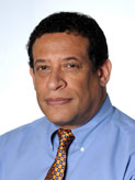 Robert M White